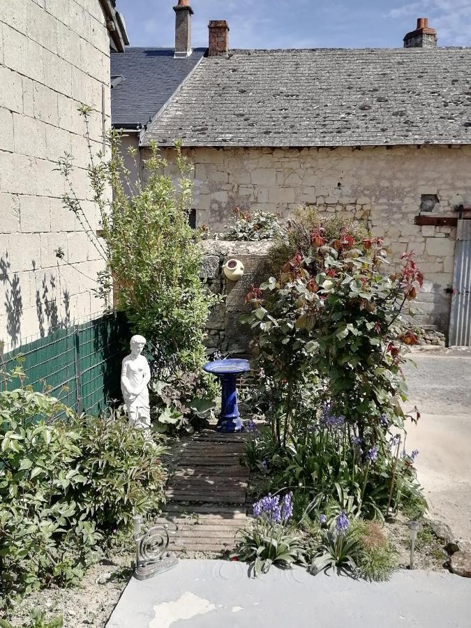 Les Ecuries Des Princesses Fontevraud L'Abbaye Zewnętrze zdjęcie